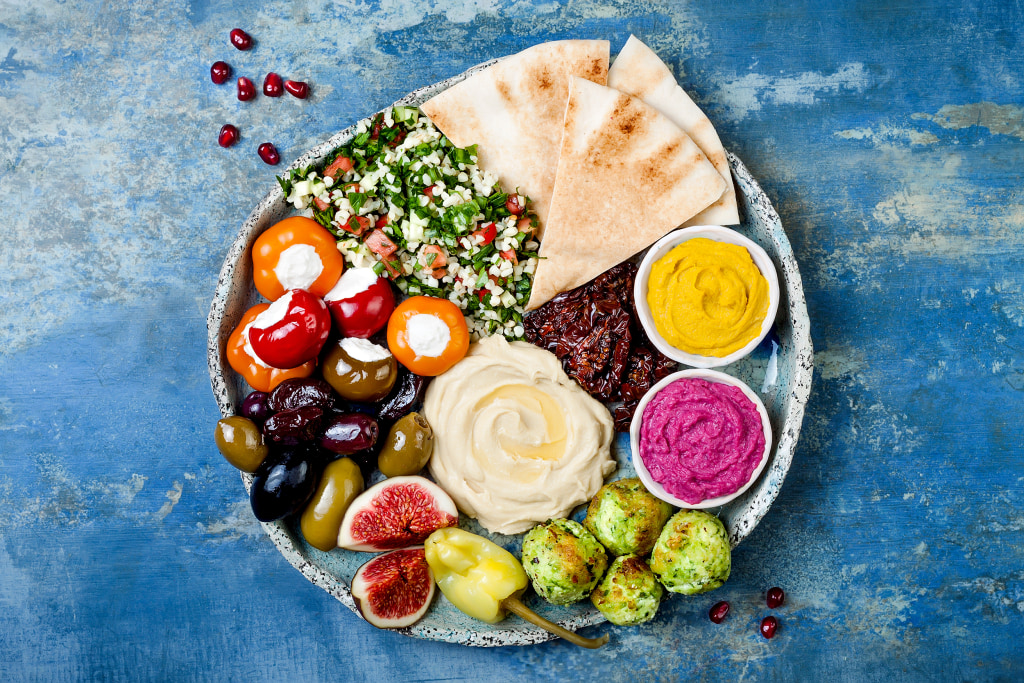 Il piano della Dieta Mediterranea è il migliore al mondo (anche nel 2025)